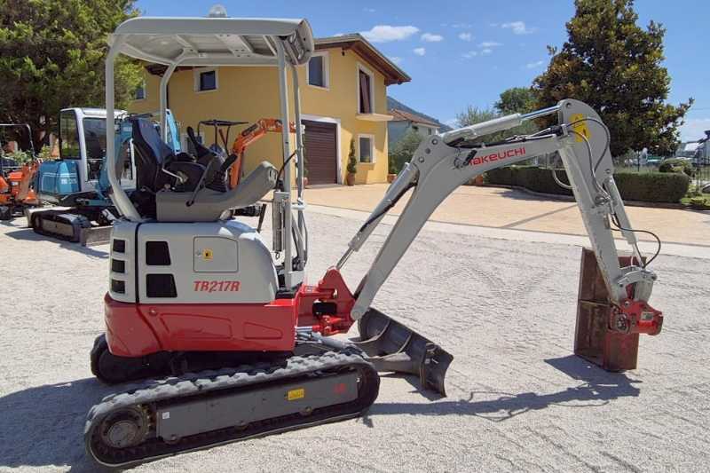 OmecoHub - Immagine TAKEUCHI TB217R